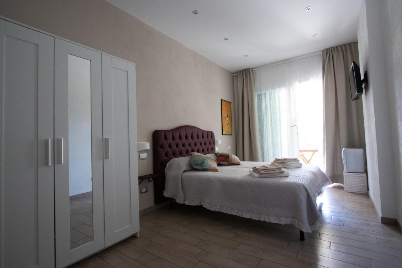 Un Posto Al Sole Bed & Breakfast *